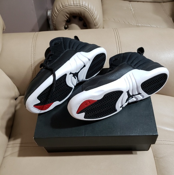 Too small - Picture 2 of 2